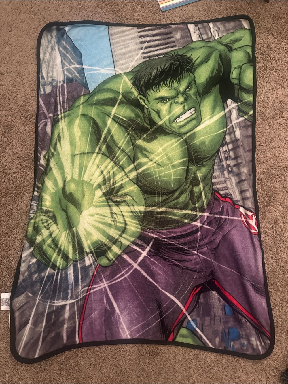 Marvel The Incredible Hulk Plush Throw Blanket for toddlers